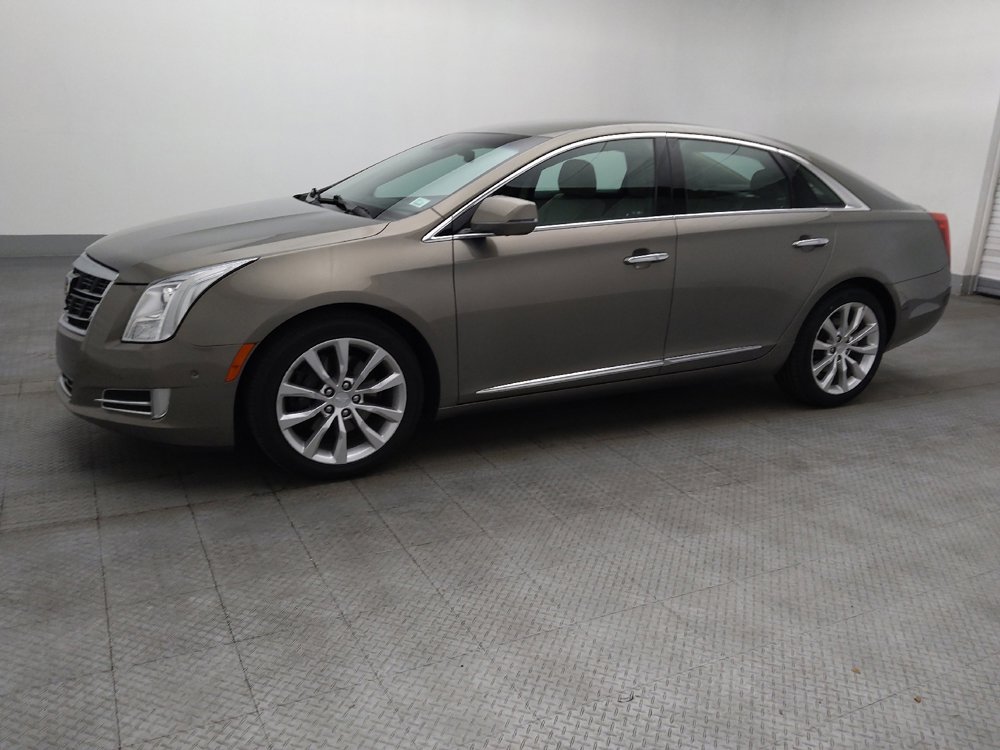 Used 2017 Cadillac XTS Luxury w/ Driver Awareness Package FWD image 2