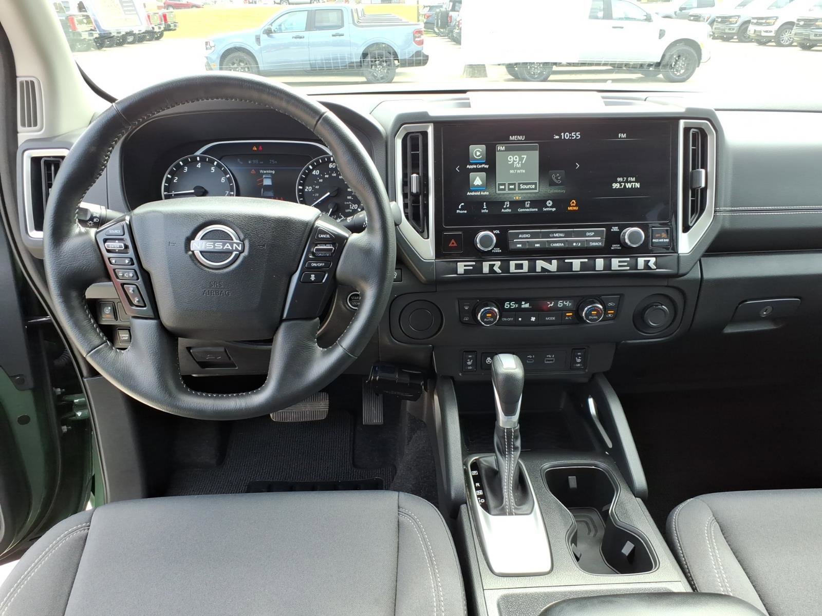 Used 2025 Nissan Frontier SV w/ SV Convenience Package image 15