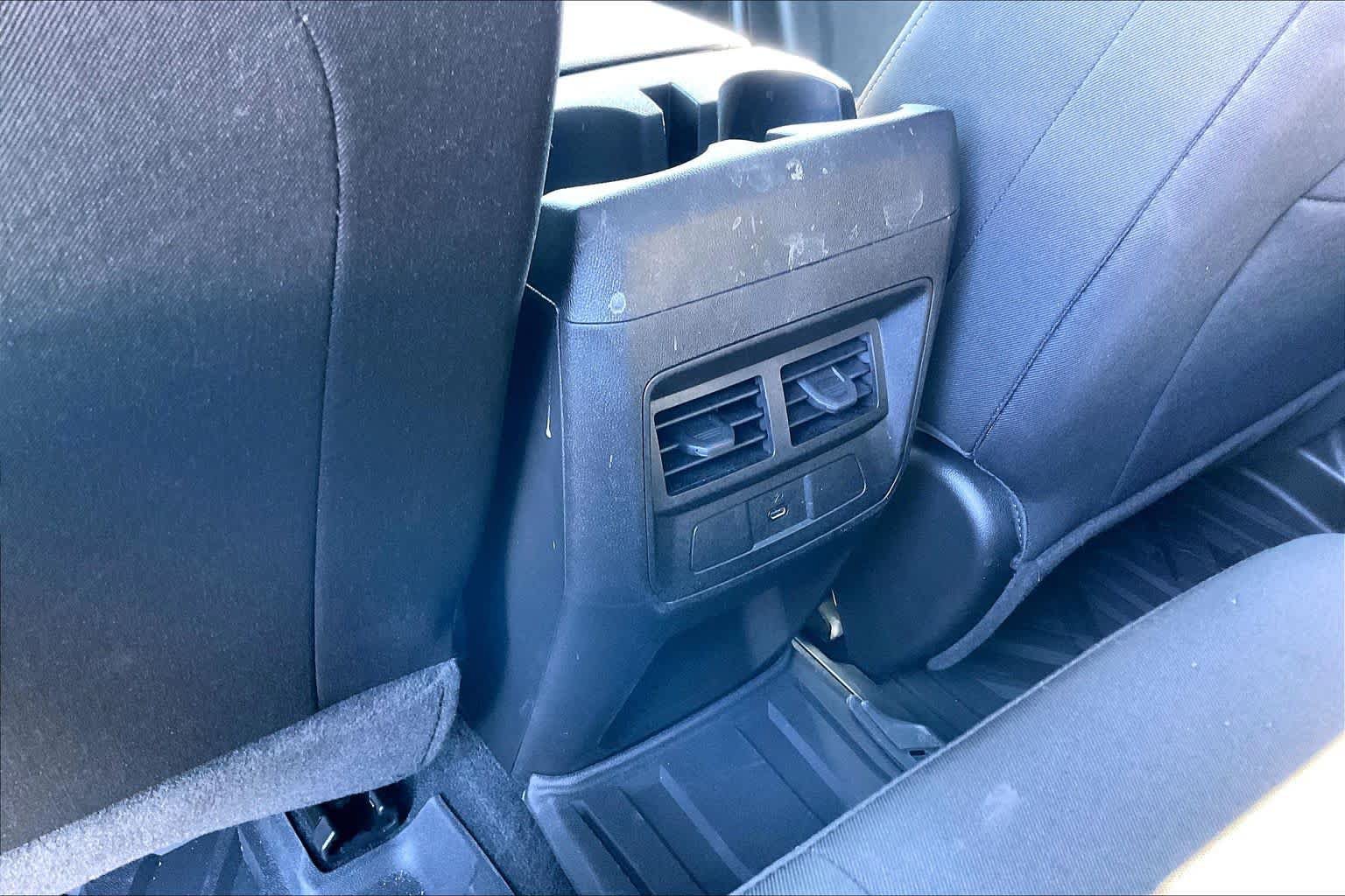 Used 2023 Chevrolet Colorado LT w/ LT Convenience Package RWD image 31