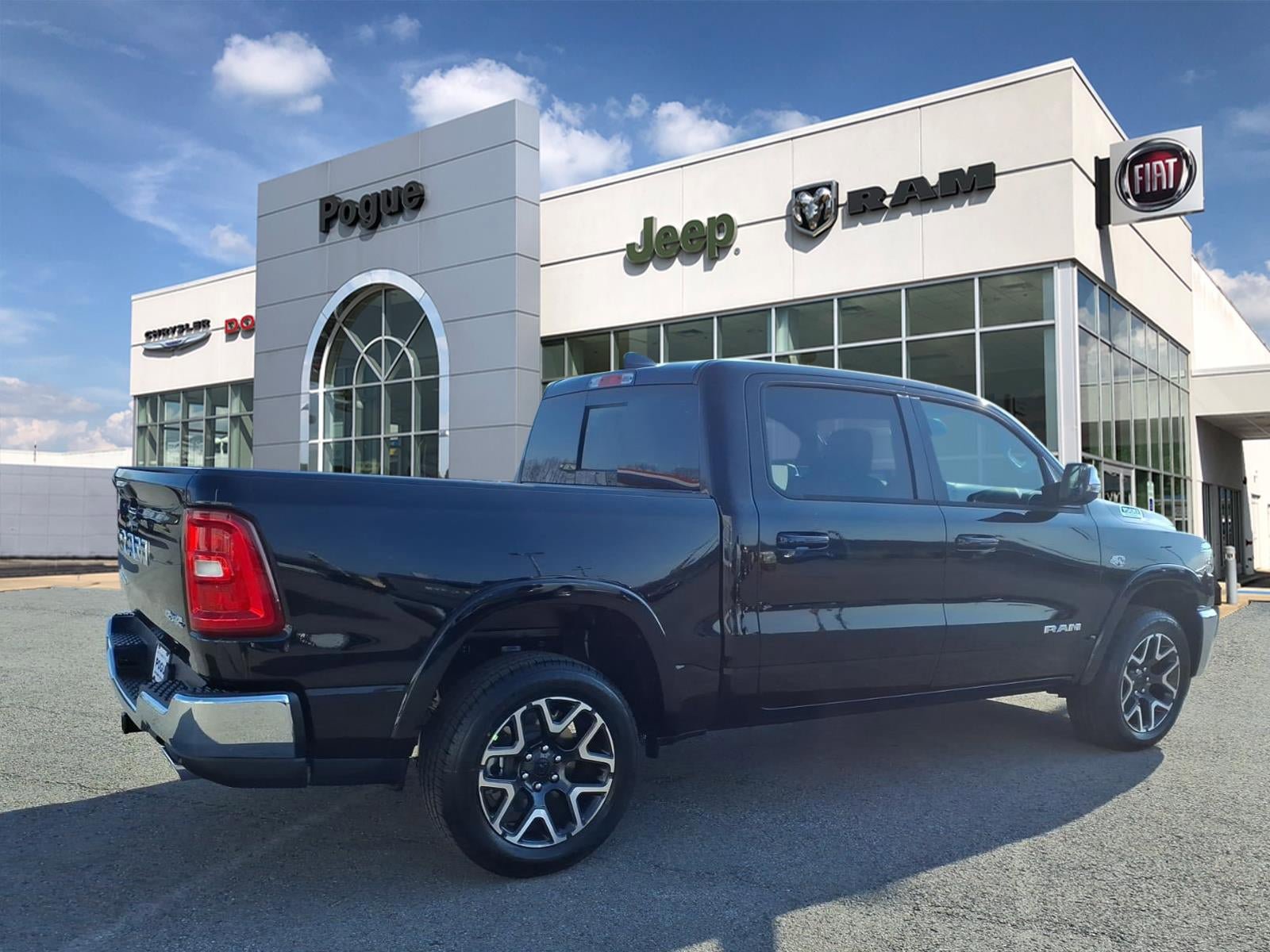 New 2026 RAM 1500 Laramie AWD/4WD image 2