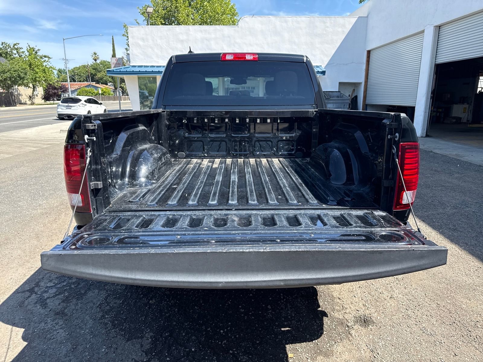 Used 2022 RAM 1500 Classic Warlock w/ Electronics Group AWD/4WD image 23