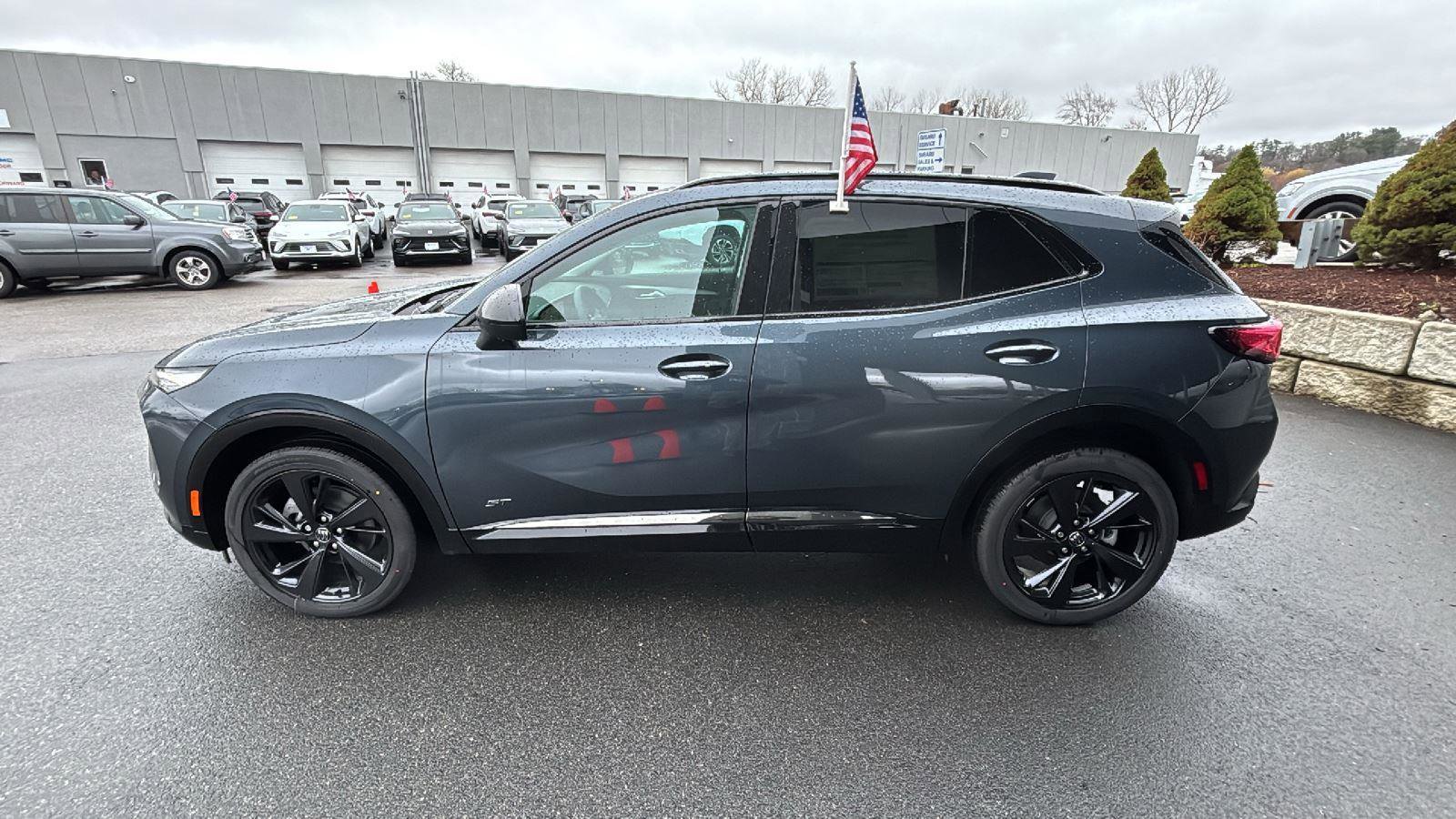 New 2026 Buick Envision Sport Touring image 4