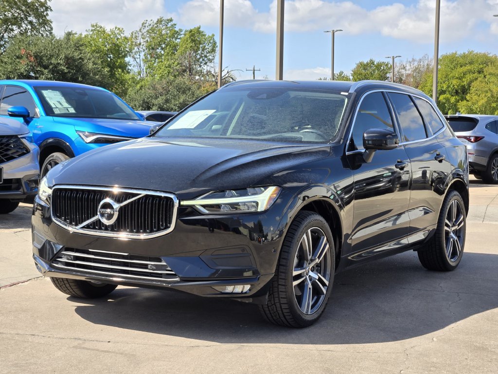 Used 2018 Volvo XC60 T5 Momentum w/ Convenience Package AWD/4WD image 6