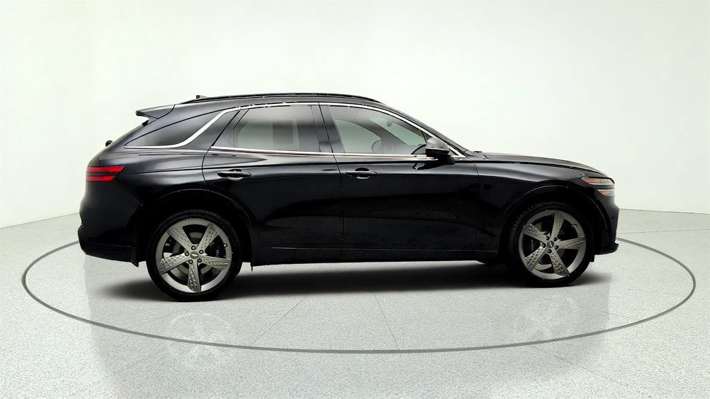 Used 2025 Genesis GV70 3.5T Sport w/ Sport Advanced Package AWD/4WD image 4