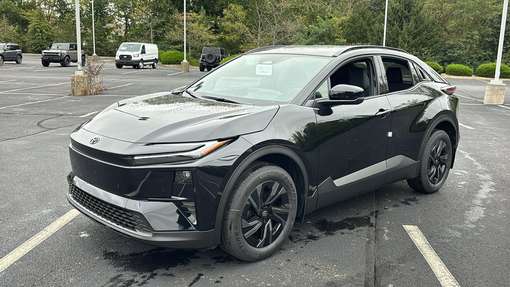 New 2026 Toyota C-HR AWD/4WD image 3