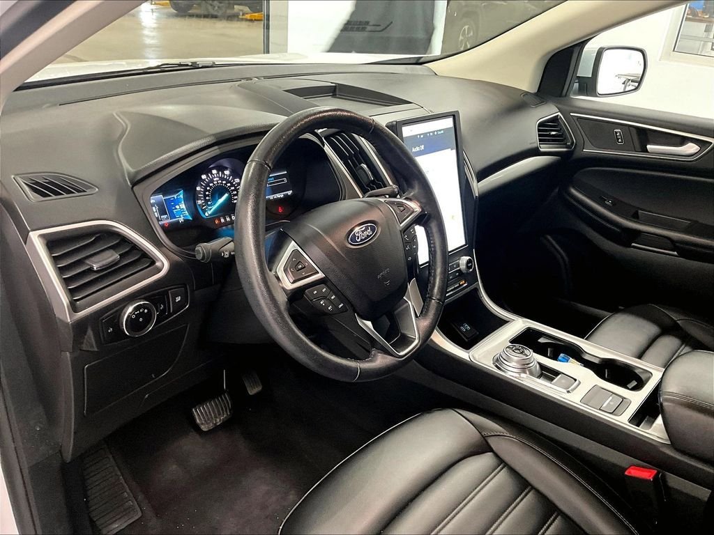 Used 2023 Ford Edge SEL AWD/4WD image 8