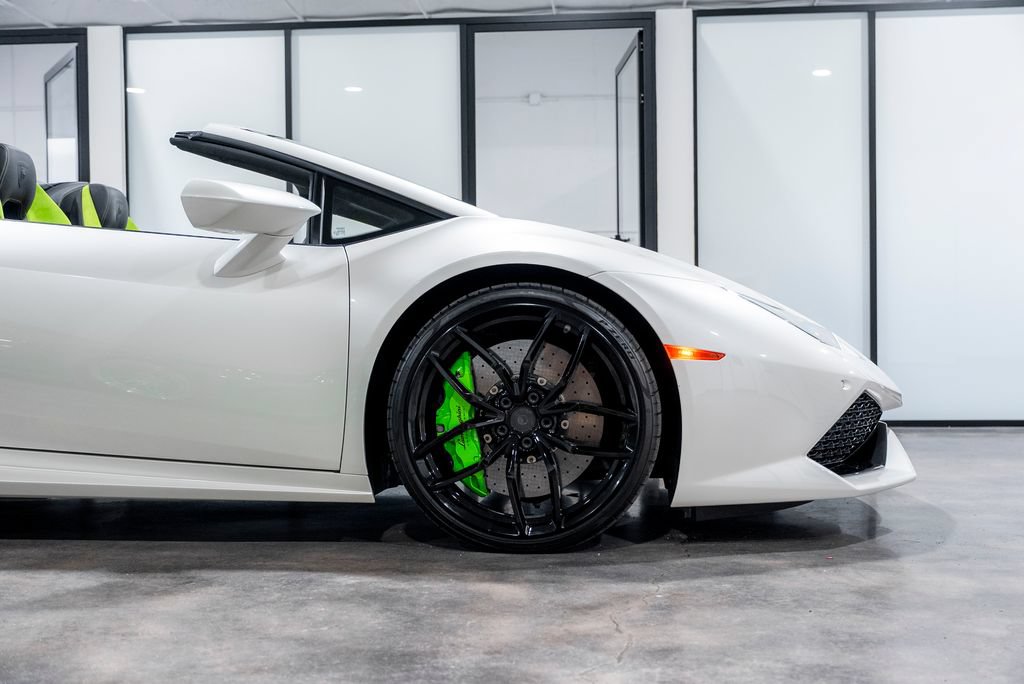 Used 2016 Lamborghini Huracan LP 610-4 AWD/4WD image 86
