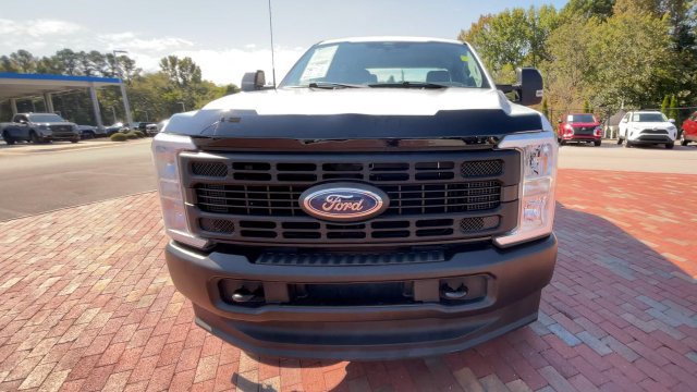 Used 2024 Ford F350 XL AWD/4WD image 4