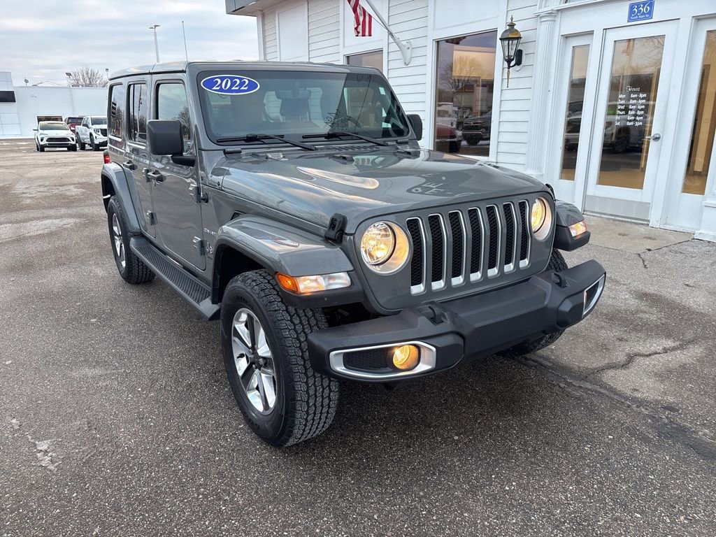 Used 2022 Jeep Wrangler Unlimited Sahara w/ Cold Weather Group AWD/4WD image 3