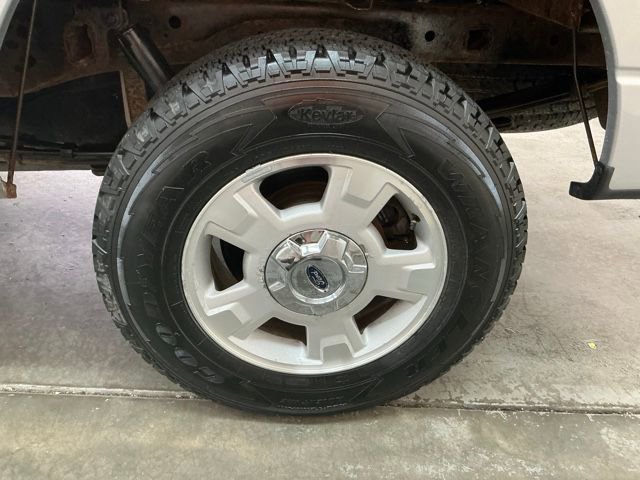 Used 2014 Ford F150 XLT w/ Equipment Group 301A Mid image 12