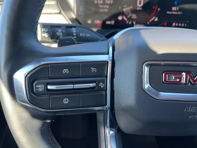 Used 2024 GMC Acadia Elevation AWD/4WD image 17