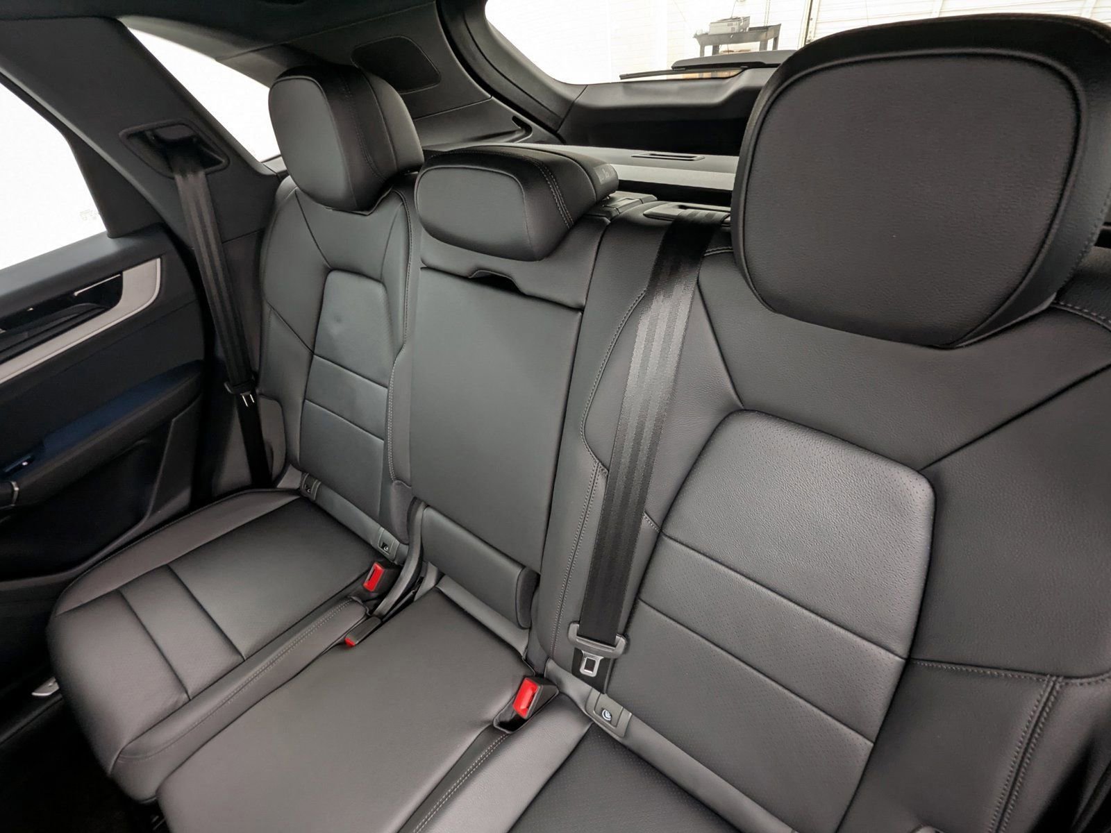 New 2026 Porsche Cayenne AWD/4WD image 15