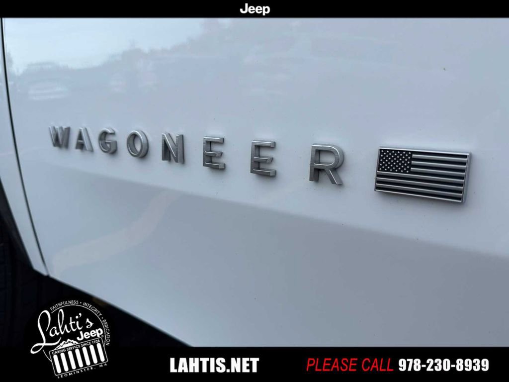 Used 2022 Jeep Wagoneer Series III w/ Premium Group I image 29