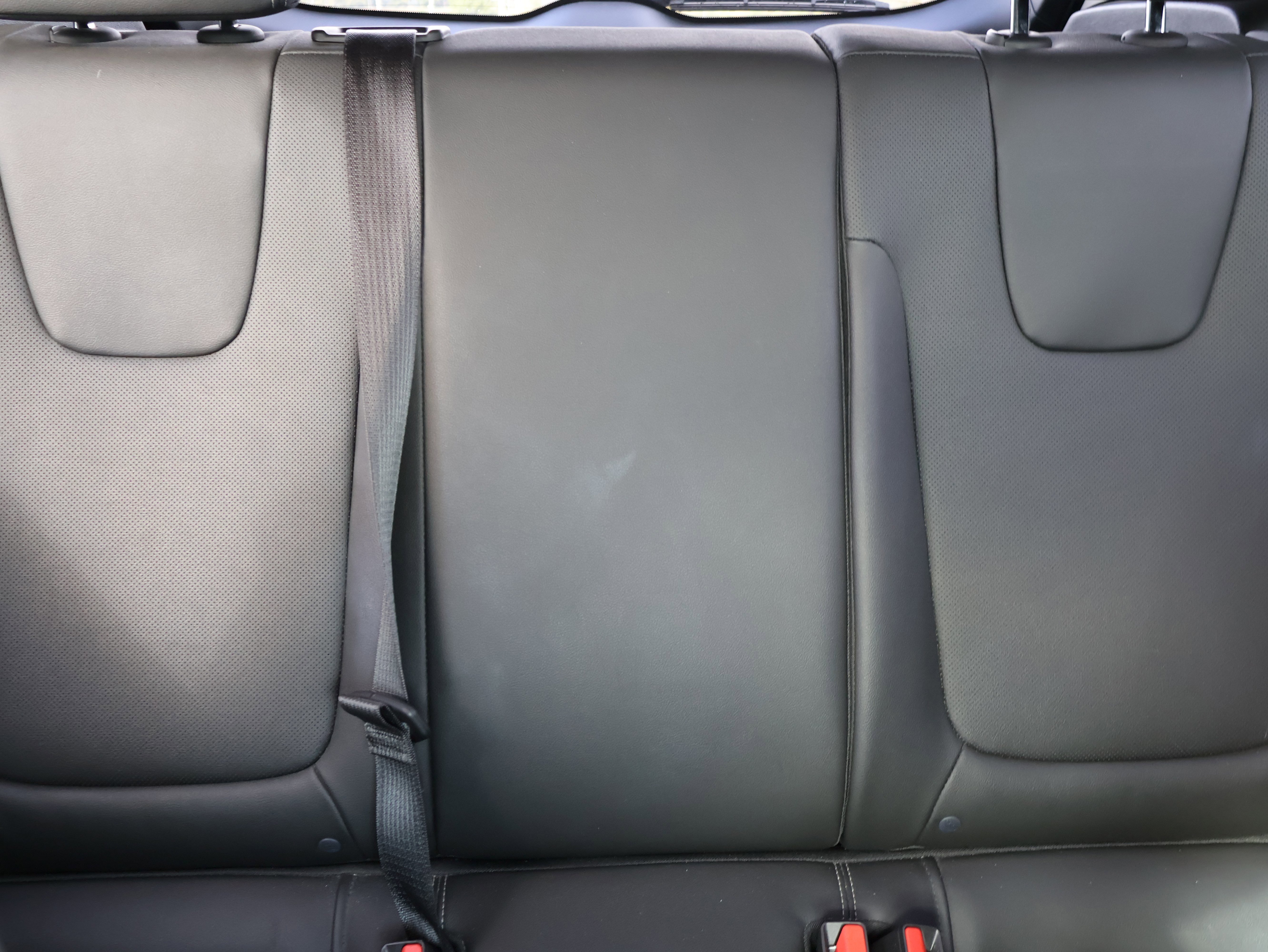 Used 2024 Buick Encore GX Sport Touring image 12