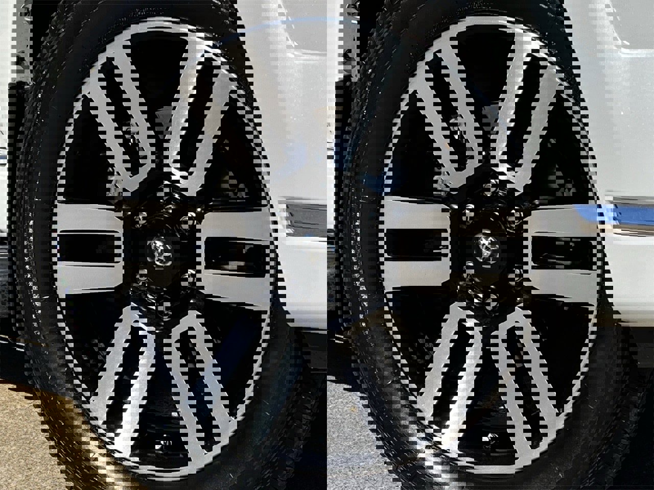 Used 2020 Toyota 4Runner Limited image 28