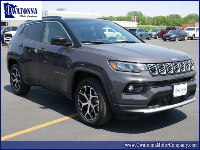 Used 2024 Jeep Compass Limited w/ Sun and Sound Group AWD/4WD image 1