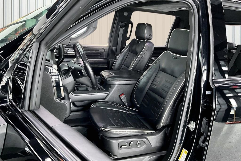 Used 2024 GMC Sierra 2500 AT4X image 22