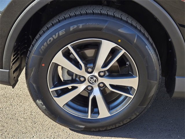 Certified 2018 Toyota RAV4 XLE image 9