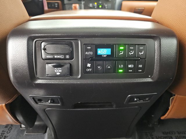 Used 2019 Toyota Sequoia Platinum AWD/4WD image 35