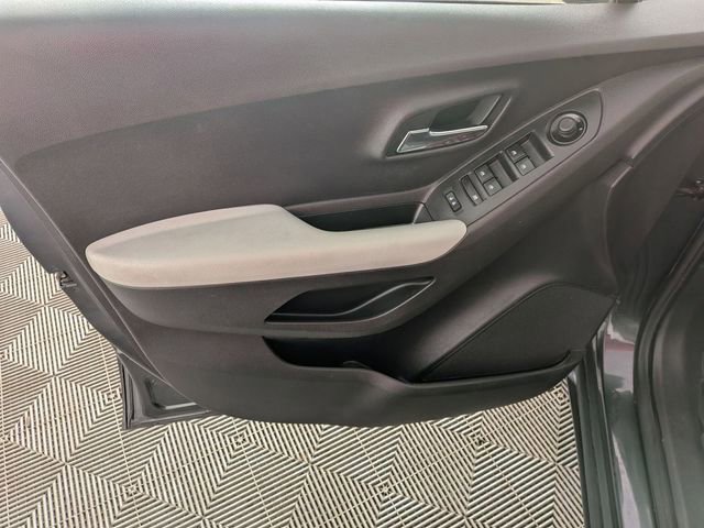 Used 2020 Chevrolet Trax LS w/ Tint and Cruise Package image 14