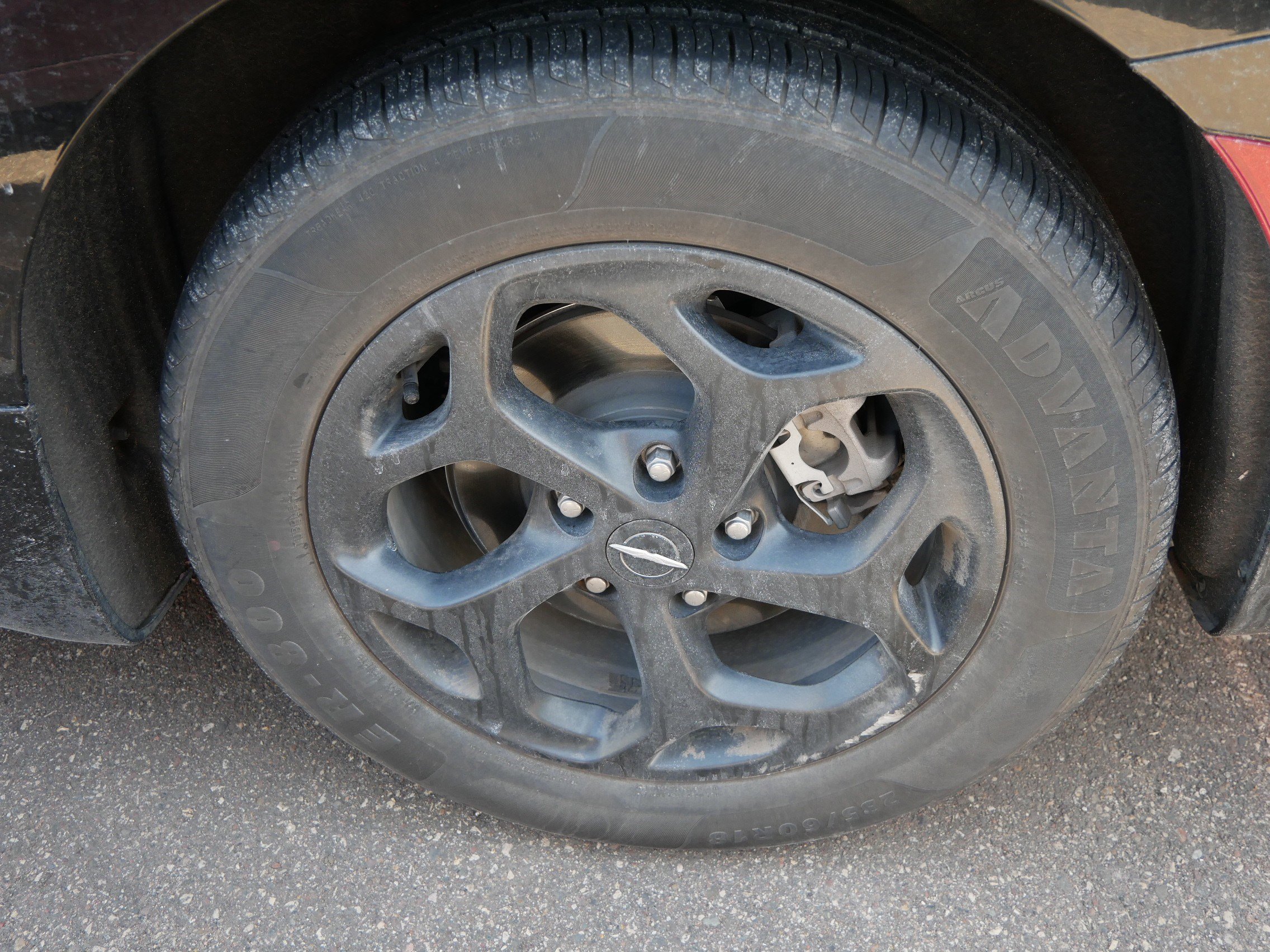 Used 2024 Chrysler Pacifica Premium image 5