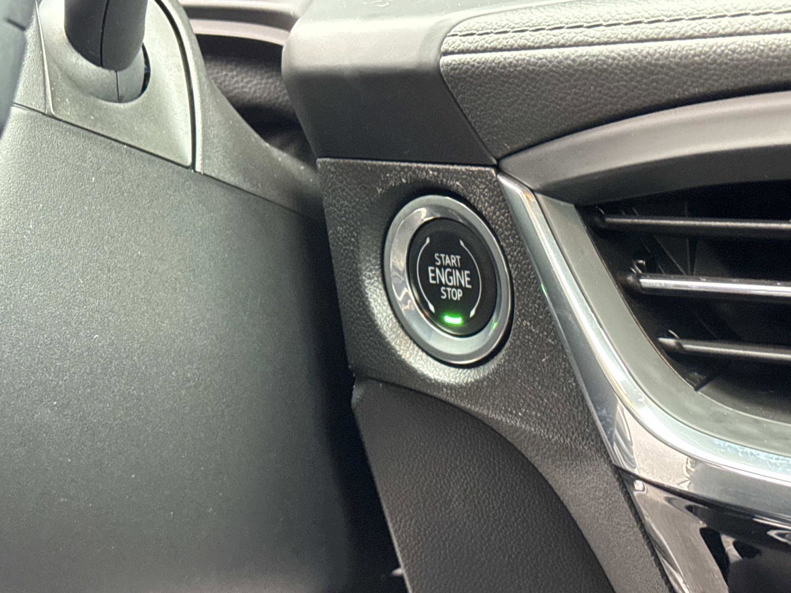 Used 2025 Buick Encore GX Avenir w/ Avenir Convenience Package image 6