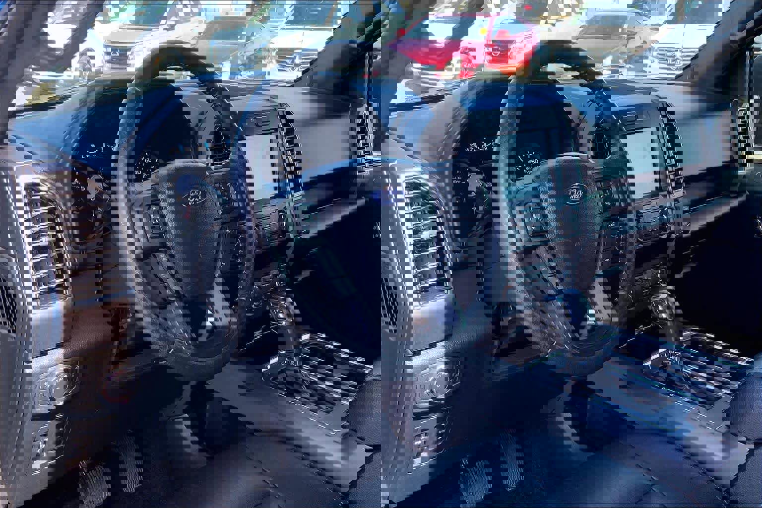 Certified 2020 Ford F150 XLT w/ Equipment Group 302A Luxury AWD/4WD image 17