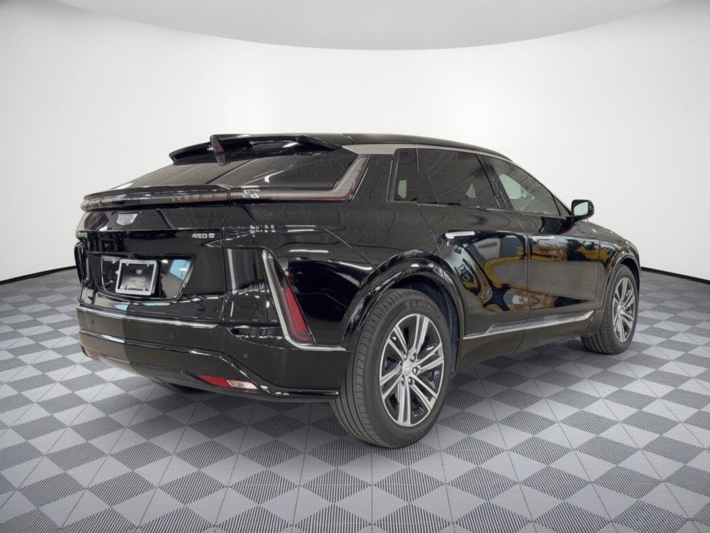 Used 2024 Cadillac Lyriq Luxury RWD image 9