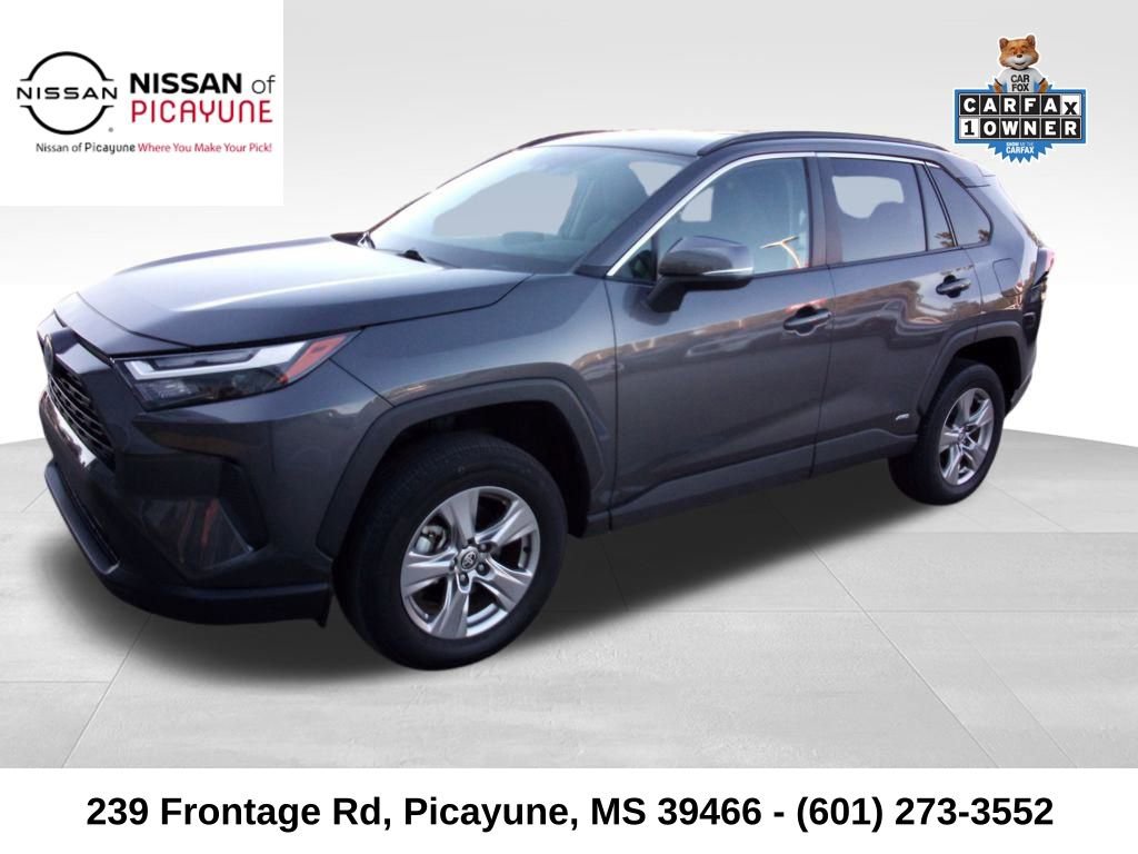 Used 2024 Toyota RAV4 XLE w/ Weather Package image 1