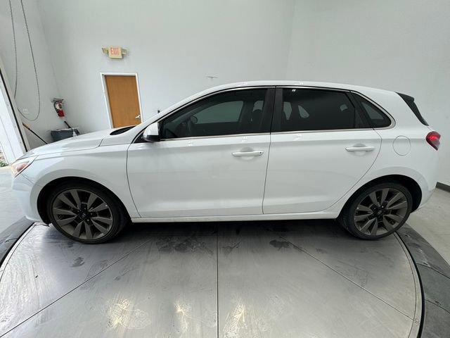 Used 2018 Hyundai Elantra GT image 15