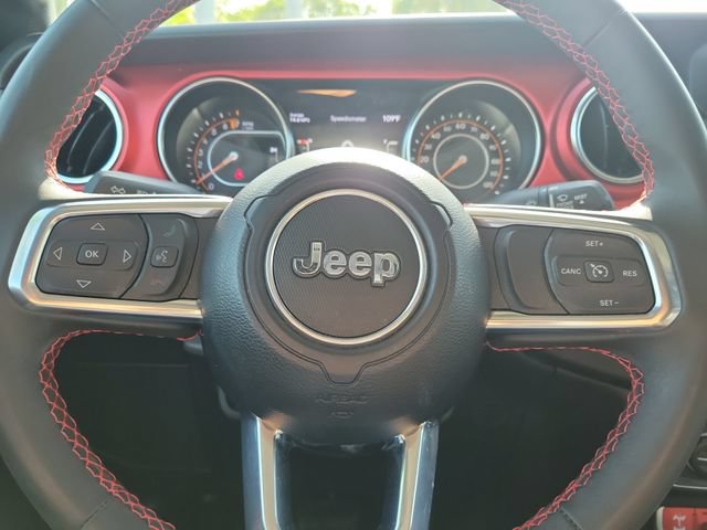 Used 2023 Jeep Gladiator Rubicon w/ Trailer Tow Package AWD/4WD image 19