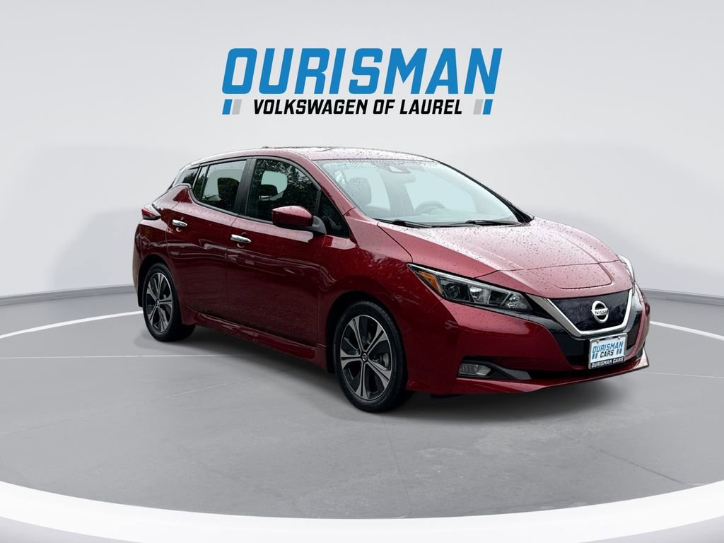Used 2022 Nissan Leaf SV FWD image 2