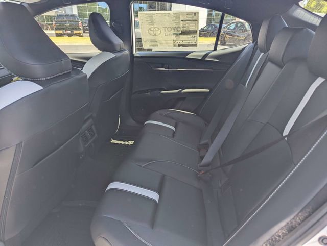 New 2026 Toyota Camry SE FWD image 12