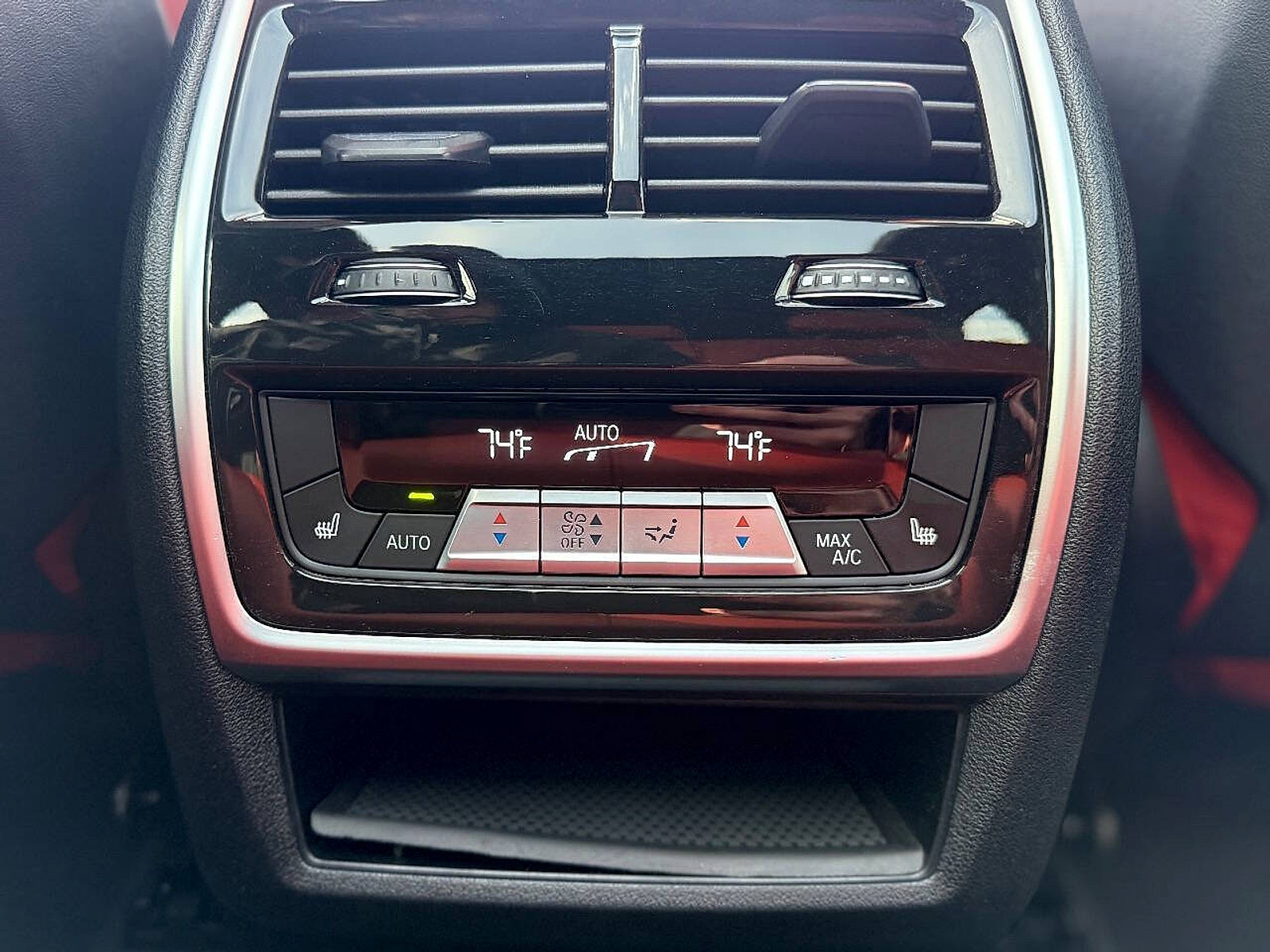 Used 2022 BMW X5 M w/ Competition Package 2 image 18