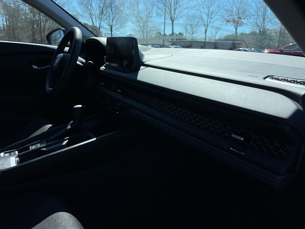 Certified 2025 Honda Accord SE image 33