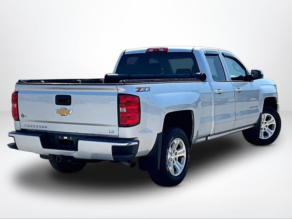 Used 2019 Chevrolet Silverado 1500 LT w/ All Star Edition AWD/4WD image 3