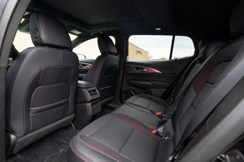 New 2025 Chevrolet Equinox EV RS w/ Active Safety Package 3 image 33