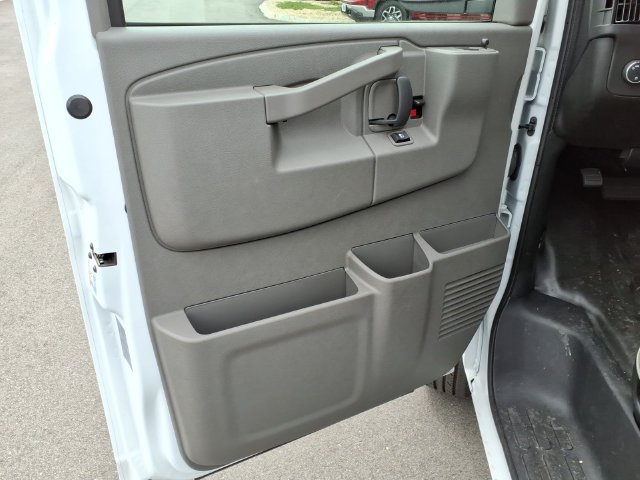 New 2025 GMC Savana 2500 w/ Driver Convenience Package RWD image 14
