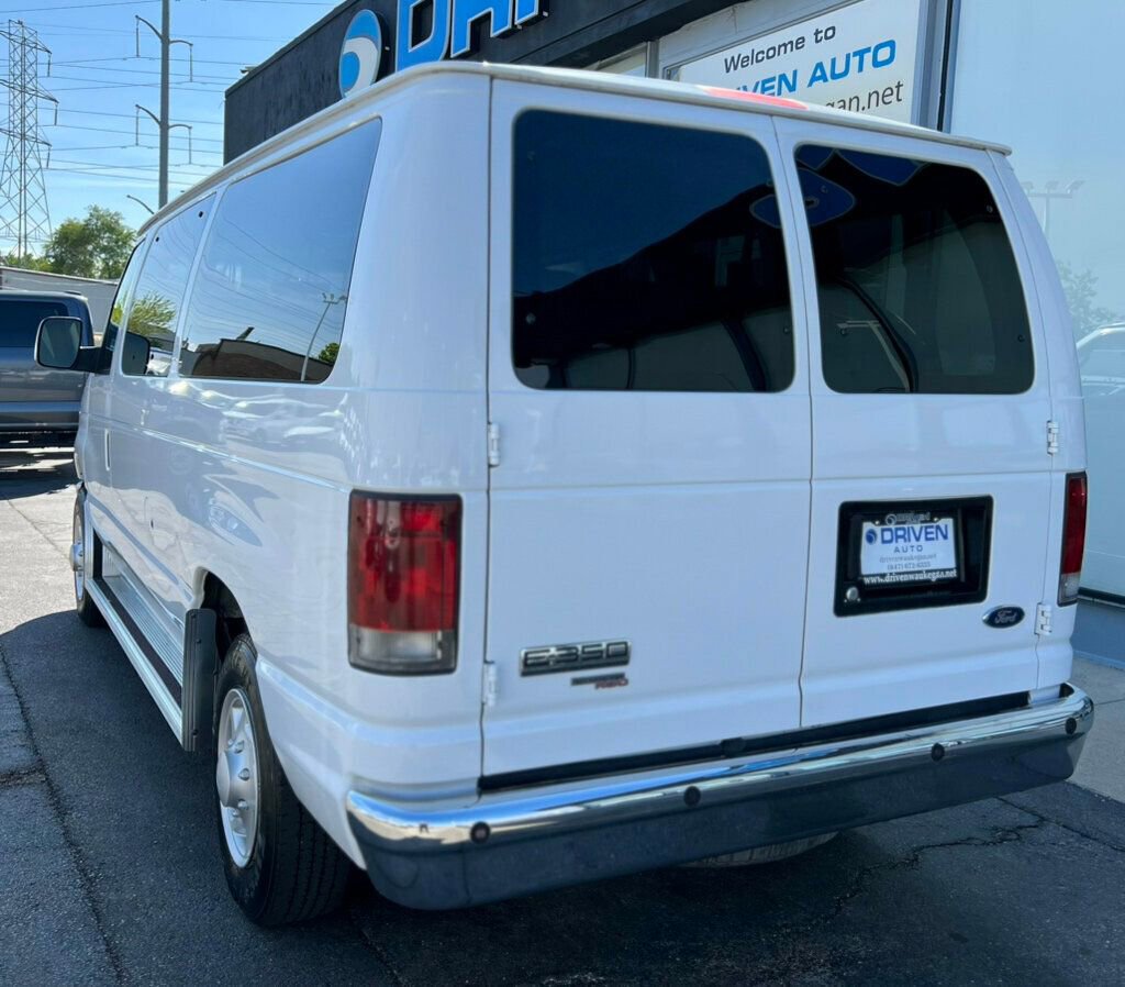 Used 2008 Ford E-350 and Econoline 350 XLT RWD image 29