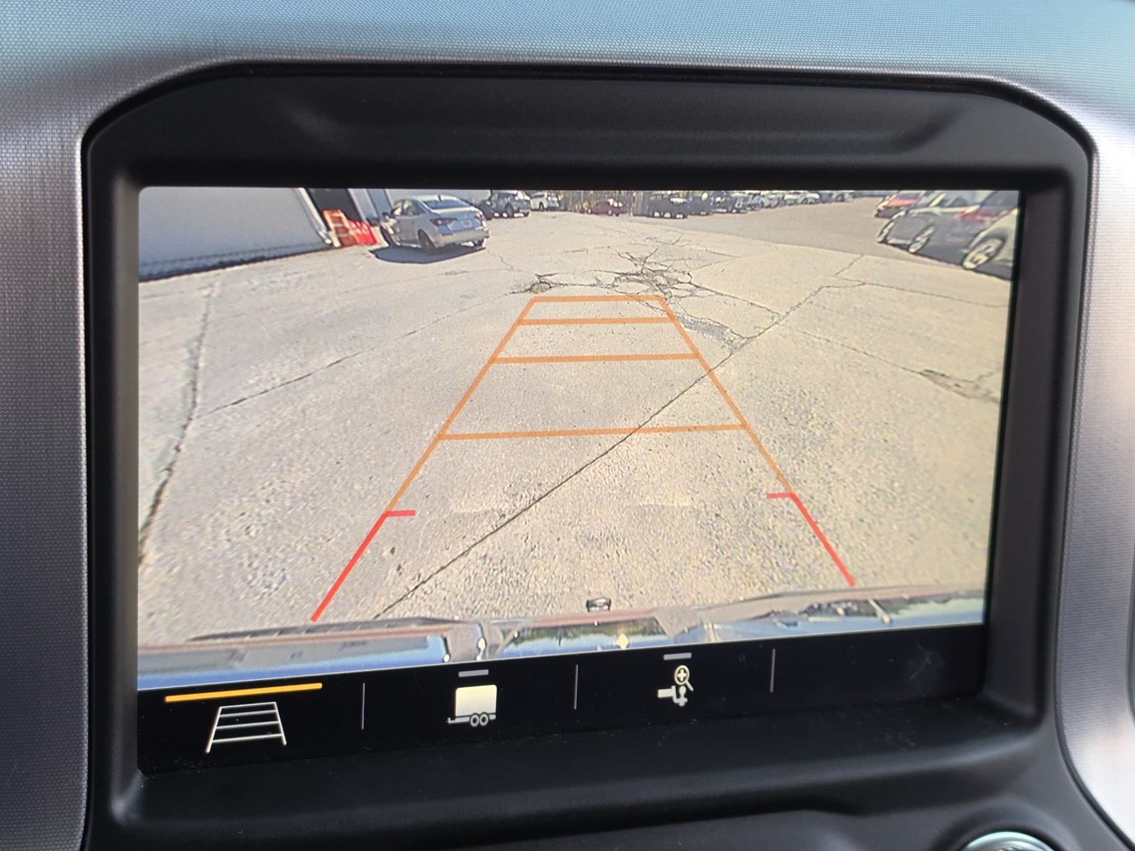 Used 2019 GMC Sierra 1500 SLT w/ SLT Premium Plus Package RWD image 29