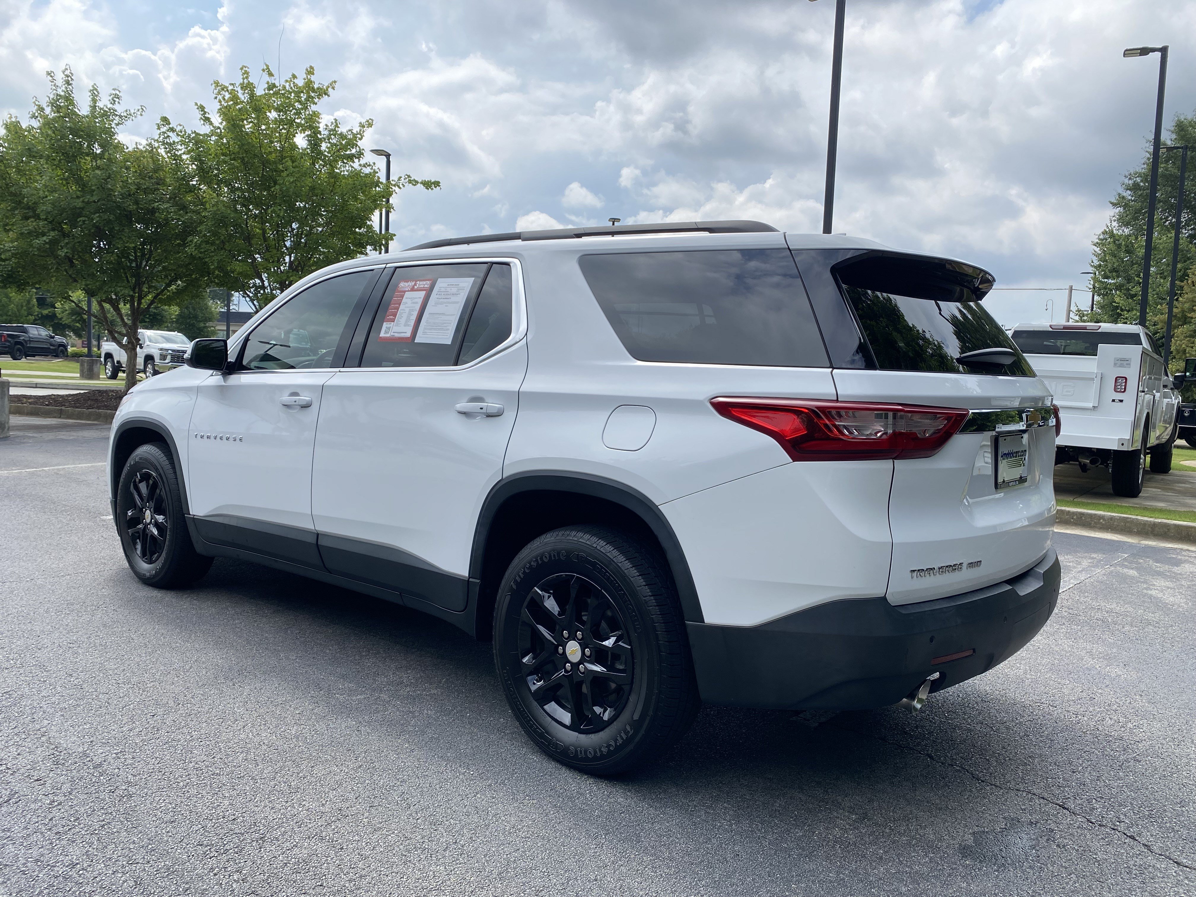 Used 2019 Chevrolet Traverse LT w/ LPO, Floor Liner Package AWD/4WD image 7