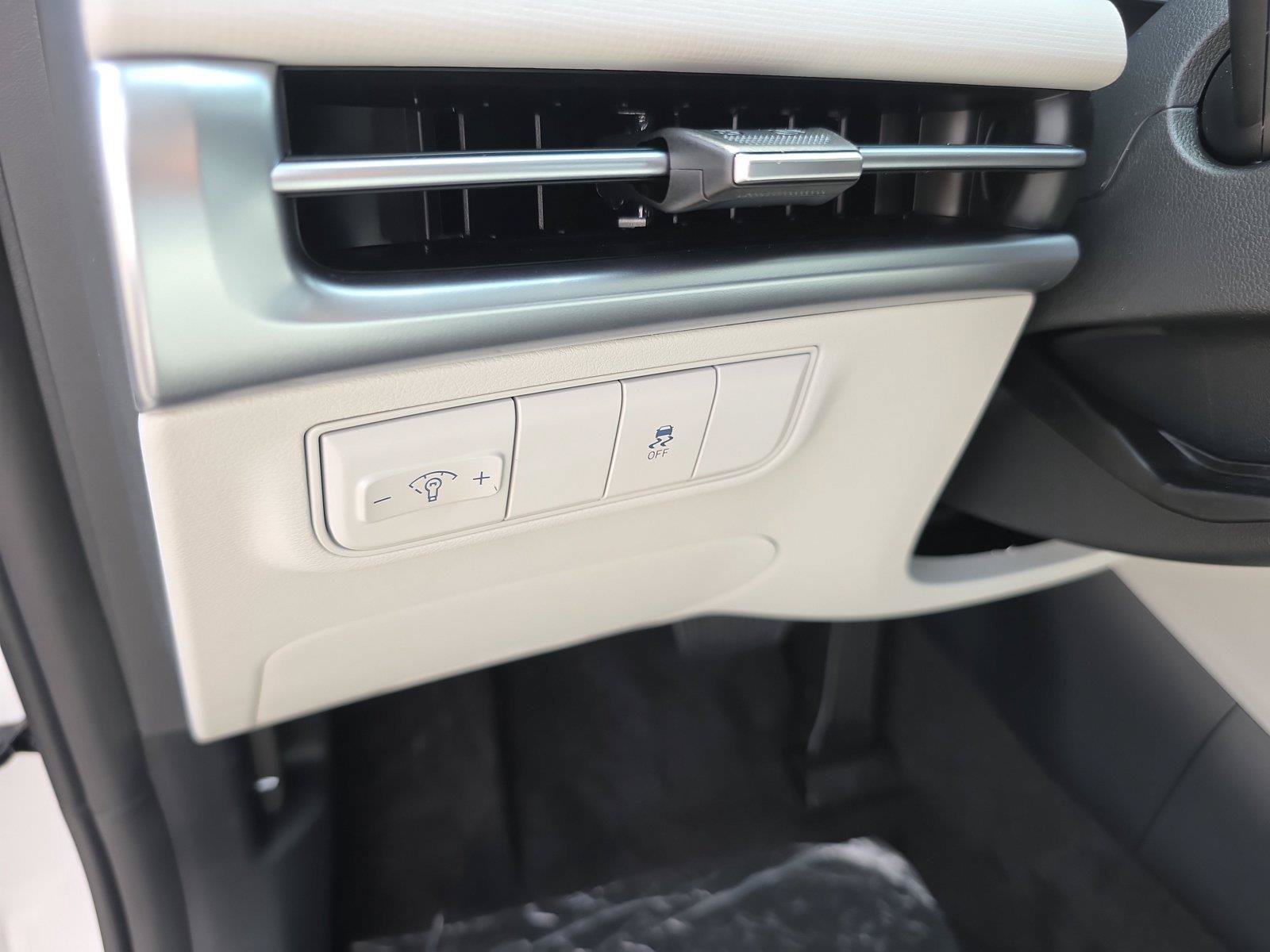 New 2026 Hyundai Tucson SE AWD/4WD image 12