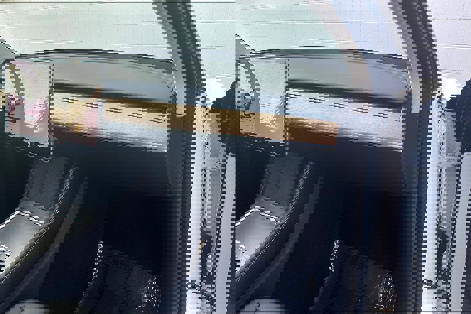 Used 2021 Tesla Model Y Long Range image 21