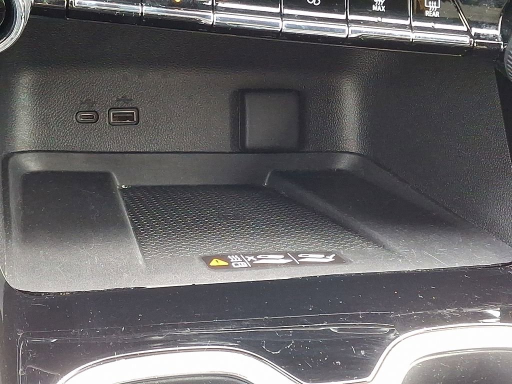 New 2025 Chevrolet Traverse LT w/ Driver Confidence Package image 24