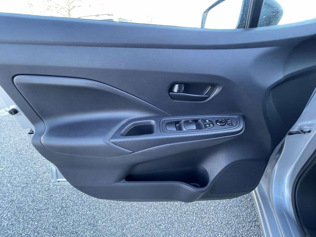 Used 2025 Nissan Versa S w/ S Plus Package image 15