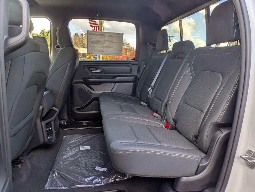 New 2026 RAM 1500 Express image 24