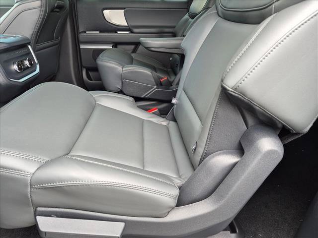 New 2027 Ford Expedition Max Active RWD image 14