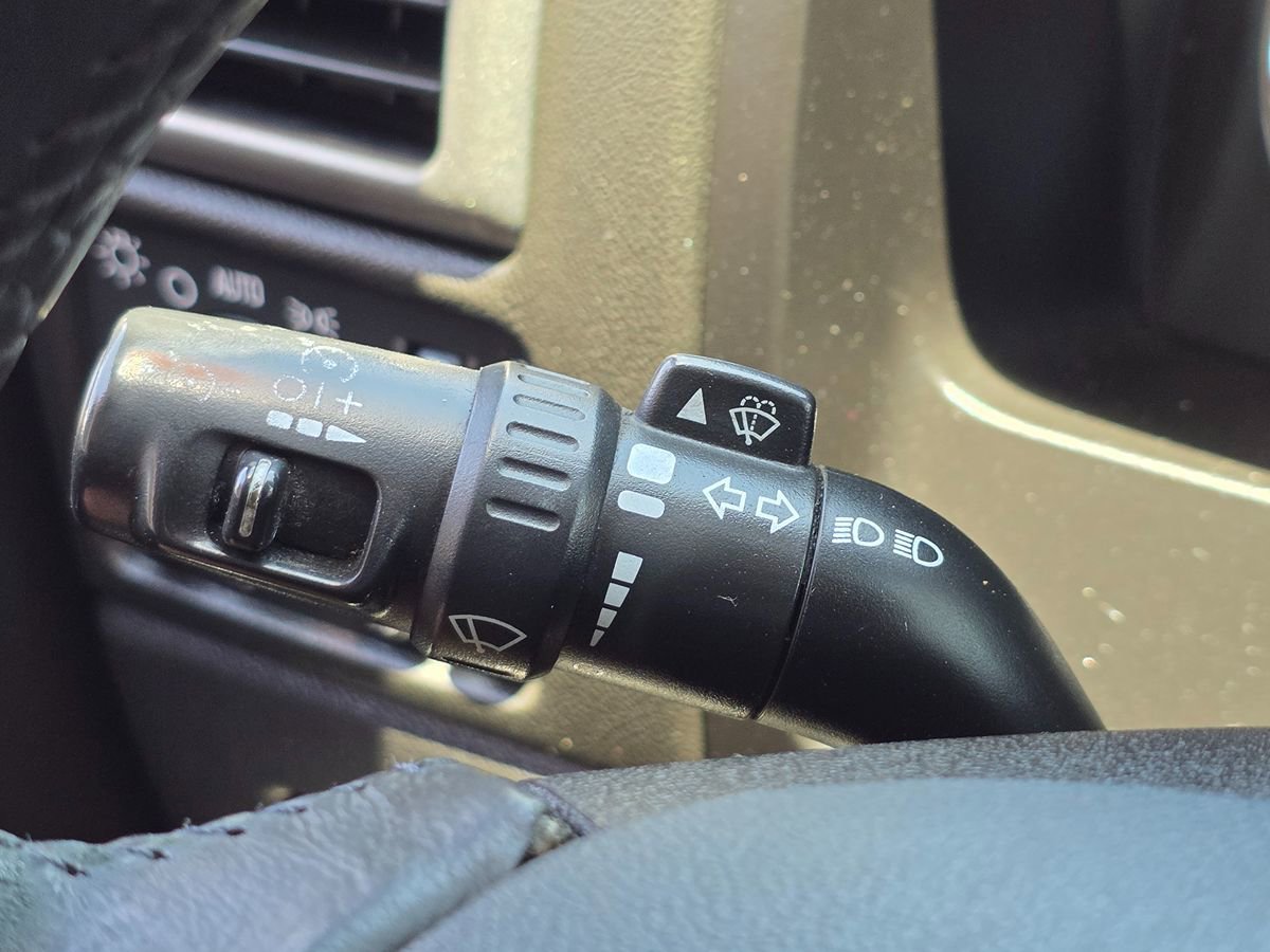Used 2012 Chevrolet Colorado LT RWD image 37
