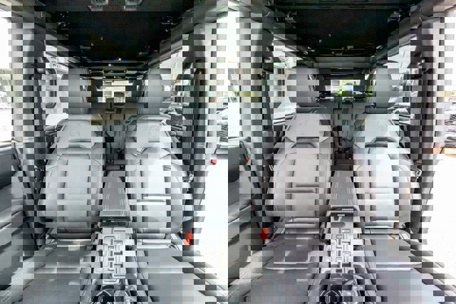 New 2025 Ford Bronco Badlands image 43