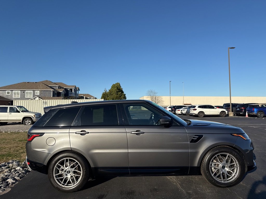 Used 2018 Land Rover Range Rover Sport HSE image 6
